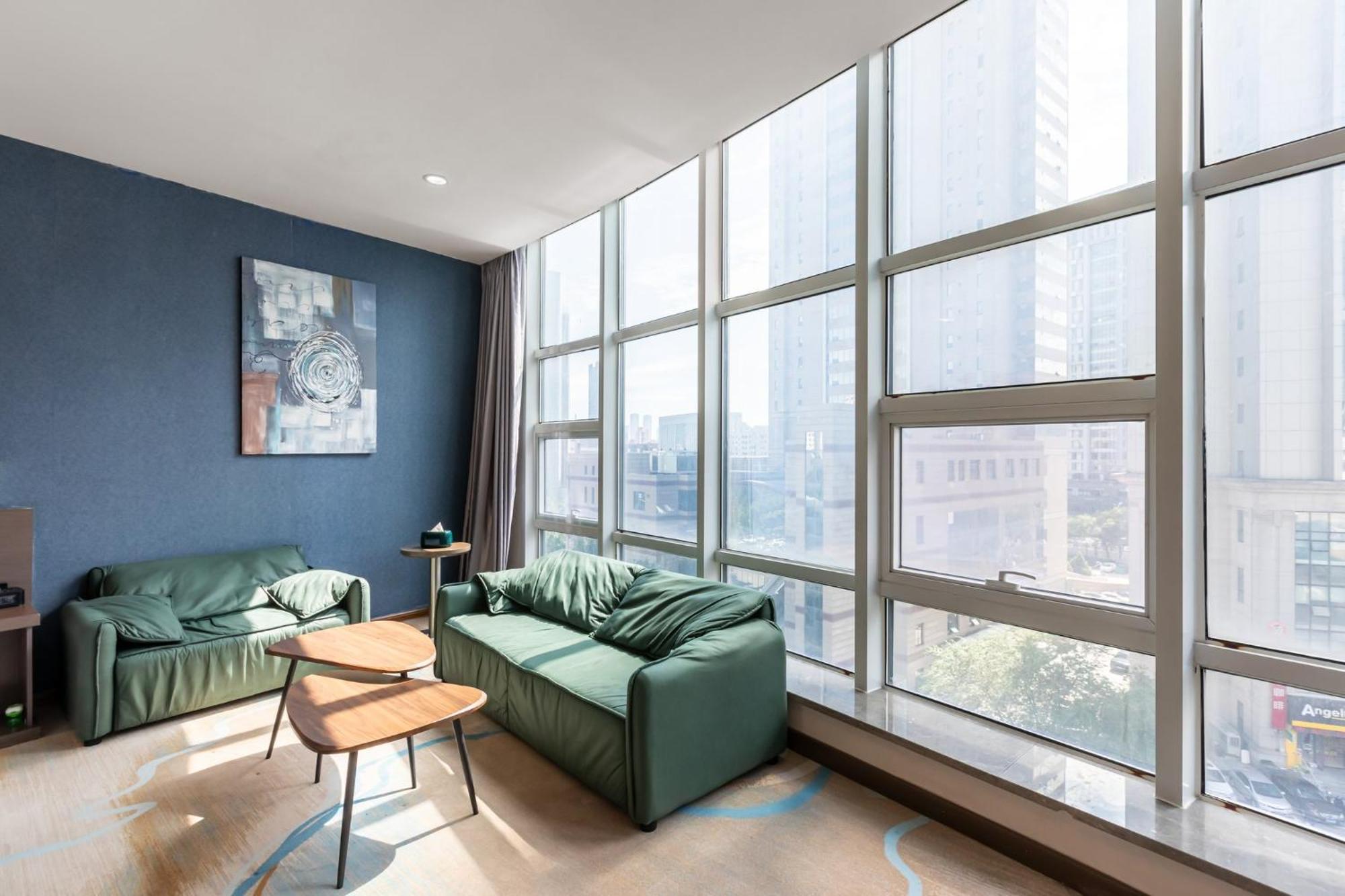 Holiday Inn Express Shenyang North Station By Ihg Exterior foto