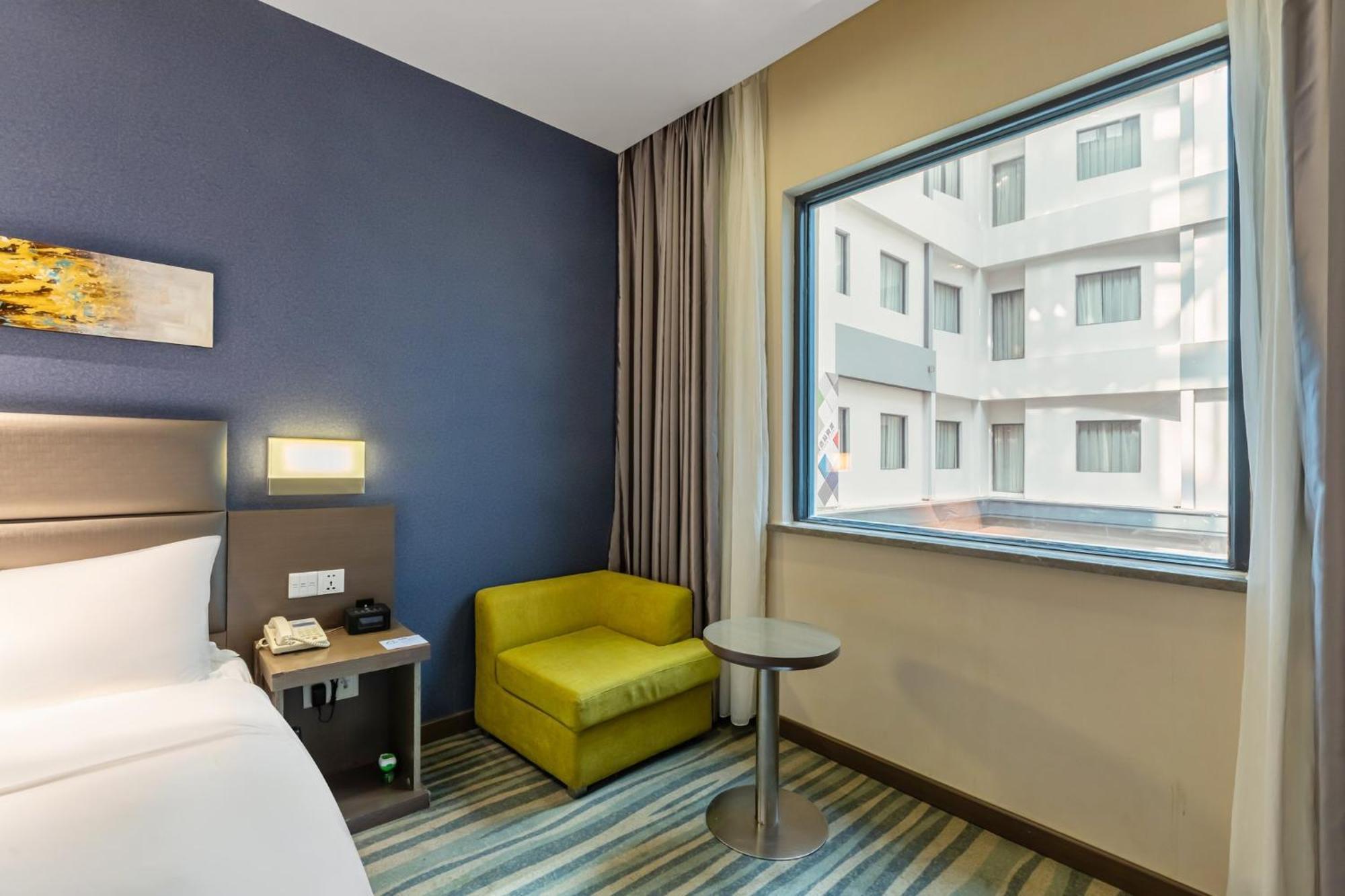 Holiday Inn Express Shenyang North Station By Ihg Exterior foto